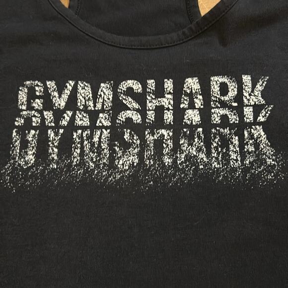 Woman’s Gymshark Black Crop Sports Tank Size Small - Picture 3 of 5